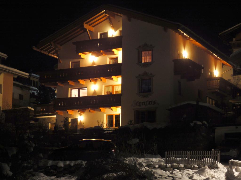 Hotel Garni Jaegerheim Серфаус Номер фото