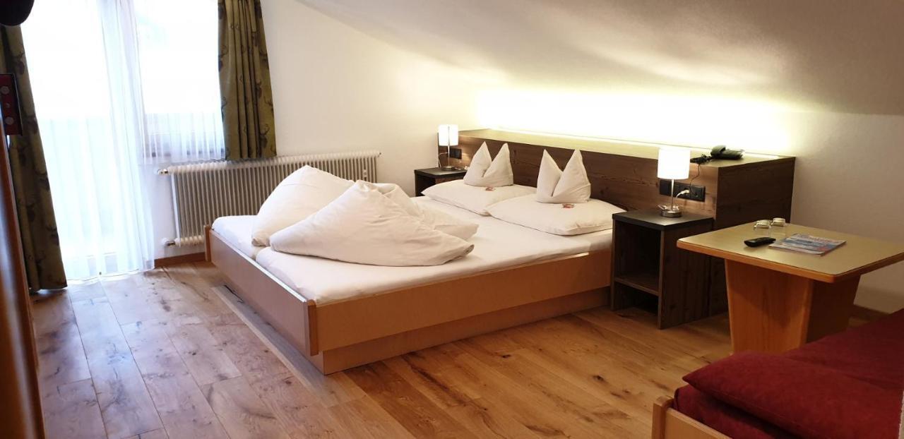 Hotel Garni Jaegerheim Серфаус Экстерьер фото